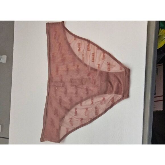 Skims flocked logo panty Nwt - Picture 8 of 10